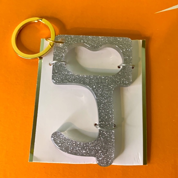 Glittery resin No touch key ring - Picture 3 of 5